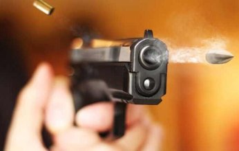 تفاصيل مثيرة بشأن مقتل فتاة برصاص والدها بطريق الخطأ