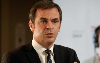 وزير الصحة الفرنسي يعلن أصابته بفيروس كورونا