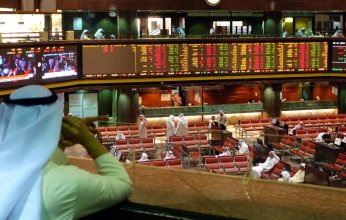 «النفط و أوميكرون» يربكان الأسواق الخليجية في تعاملات اليوم