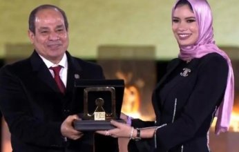 دينا أيمن أول مصرية محجبة تنافس على لقب ملكة جمال نيوجيرسي للكون.