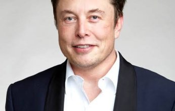 قائمة أغنياء العالم العشر.. لماذا خرج مؤسس Facebook؟