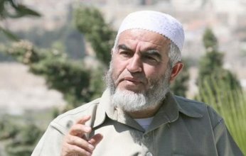 لأول مرة منذ إبعاده قبل 15 عاما.. الشيخ رائد صلاح يصلى فى الأقصى