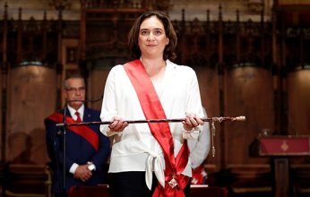 امرأة هزت عرْش "برشلونة"