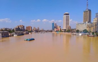 مصر.. الحكومة ترد على تداول صور لتلوث مياه النيل