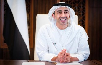 عبد الله بن زايد يتلقى اتصالا هاتفيا من وزير خارجية إيران