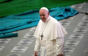 الفاتيكان يدعو إلى الحوار لتسوية الأزمة الأوكرانية