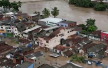 ارتفاع حصيلة ضحايا فيضانات البرازيل إلى 146 بينهم 26 طفلا