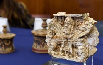 العراق يعلن استعادة 5 قطع أثرية من أمريكيا