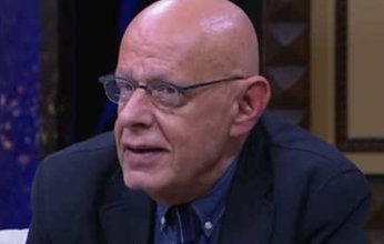 بعد إصابته بسرطان المخ.. تعرف تطورات الحالة الصحية للفنان المصري زكي فطين عبد الوهاب