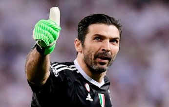 بارمه يجدد عقد حارس مرماه المخضرم بوفون