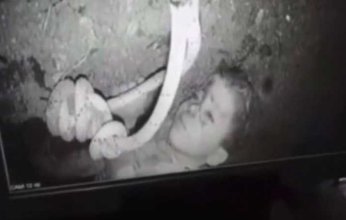 لقطات مؤثرة للطفل «ريان» داخل بئر الخوف