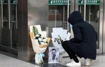 في الذكرى الثانية لوفاته.. من هو «وينليانغ» أول طبيب ضحية كورونا