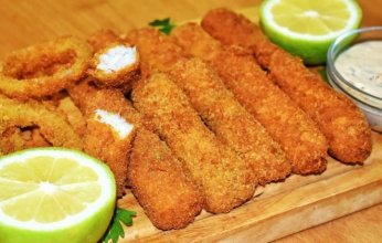 تعرف على طريقة عمل أصابع السمك المقلية