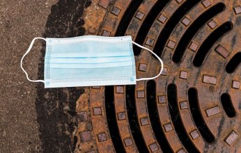 سلالة غامضة من كورونا بمياه الصرف الصحي بـ«نيويورك»