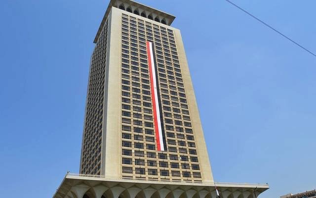 مصر تصدر تعليمات عاجلة لسفاراتها لاستقبال مواطنيها العابرين لحدود أوكرانيا مصر تصدر تعليمات عاجلة لسفاراتها لاستقبال مواطنيها العابرين لحدود أوكرانيا