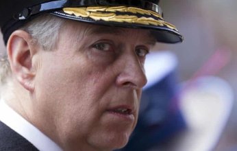 الأمير اندرو يسدل الستار على اكبر فضائح العائلة المالكة البريطانية