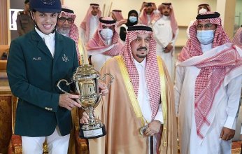 تتويج الفائزين بكأس أمير منطقة الرياض لقفز الحواجز