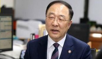 إصابة وزير مالية كوريا الجنوبية بفيروس كورونا