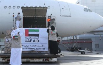 الامارات ترسل 30طن مساعدات غذائية وطبية عاجلة لأوكرانيا