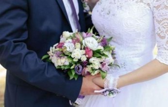 عريس يتسبب في فوضى عارمة خلال حفل زفافه.. لسبب غريب