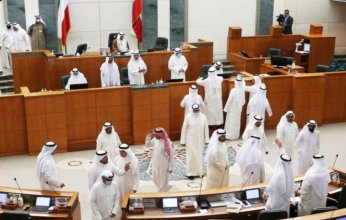 مجلس الأمة الكويتى يجدد الثقة فى وزير الأشغال العامة