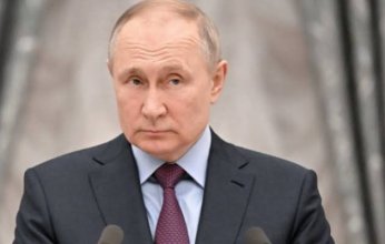 بوتين يحث جيران روسيا على عدم تصعيد التوتر
