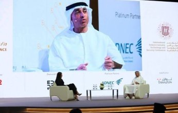 سفير الإمارات بأمريكا: علاقتنا مع الولايات المتحدة تمر بمرحلة "اختبار تحمل"