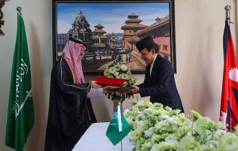 وزير الخارجية السعودي يلتقي نظيره فى جمهورية نيبال الديمقراطية الفيدرالية