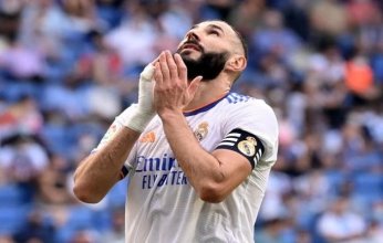 بعد أهدافه الثلاثة.. «بنزيما» يعادل رقم المصري «صلاح» ويزيح رونالدو ومحرز