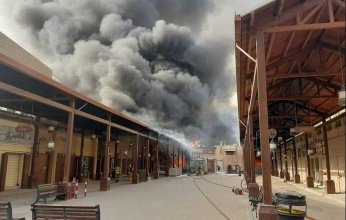 حريق هائل في «سوق المباركية» التاريخي بالكويت