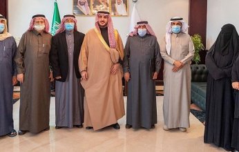 أمير الجوف يلتقي أعضاء المجلس المحلي بمحافظة القريات