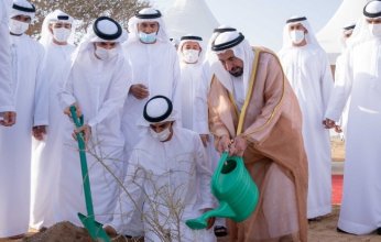 حاكم الشارقة يؤكد أهمية الاستفادة من كافة الإمكانات الطبيعية المتوفرة بالمناطق المختلفة