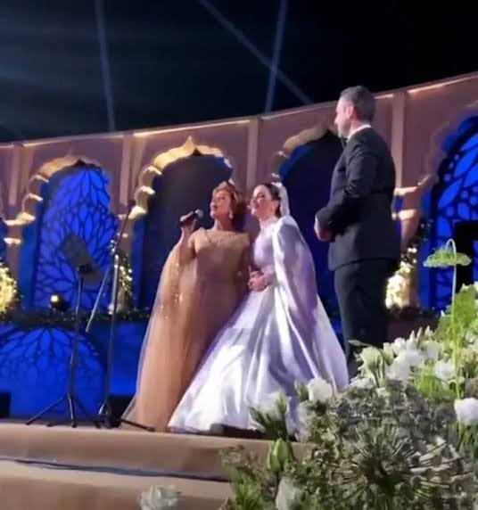 بعد تصدرها التريند.. هذه كواليس فرح شام الذهبي ابنة أصالة بالصور 2 khaligyoun97158