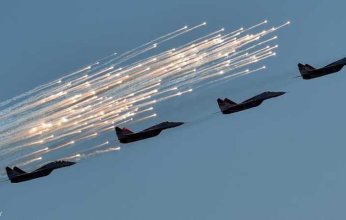 القوات الروسية تقصف سبعة مبان إدارية فى منطقة زيتومي