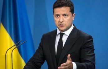 رئيس أوكرانيا يقرر تشكيل وفدا للتفاوض مع روسيا حول الضمانات الأمنية