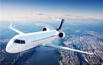 إصابة قائد طائرة بنوبة قلبية خلال الطيران.. وهنا كانت المفاجأة