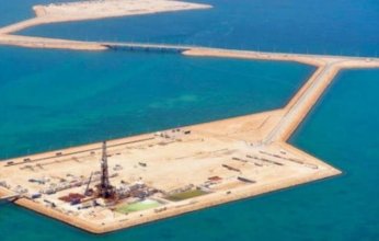 الكويت والسعودية تؤكدان حقهما باستغلال الثروات الطبيعية في المنطقة المغمورة المقسومة