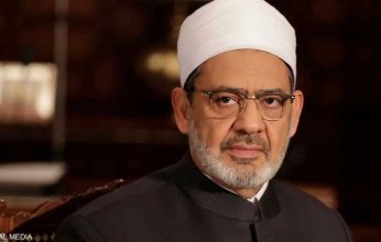 مصر.. الأزهر يدين مقتل رجل دين مسيحي في الإسكندرية