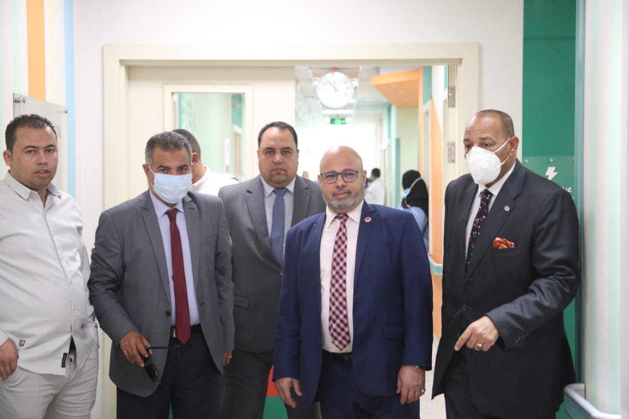 مجلس القبائل والعائلات المصرية في زيارة لمستشفى ابو الريش الياباني مجلس القبائل والعائلات المصرية في زيارة لمستشفى ابو الريش الياباني