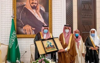 أمير منطقة حائل يلتقي جموع المهنئين بحلول شهر رمضان المبارك