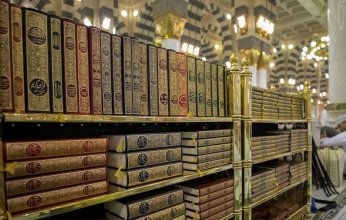 السميري يكشف عن عدد المصاحف الموجودة بالمسجد النبوي