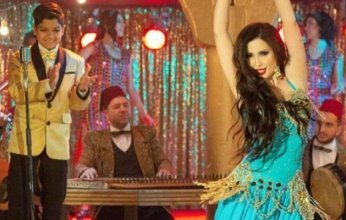 انتقادات عديدة على الحلقة الأولى من "جوقة عزيزة" والجمهور ينقسم