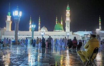 في رابع ليالي رمضان.. المسجد النبوي يشهد توافد المصلين والزوار