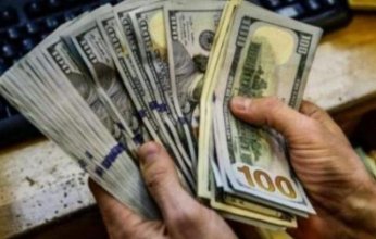 استمرار صعود سعر الدولار في مصر.. اليوم الجمعة