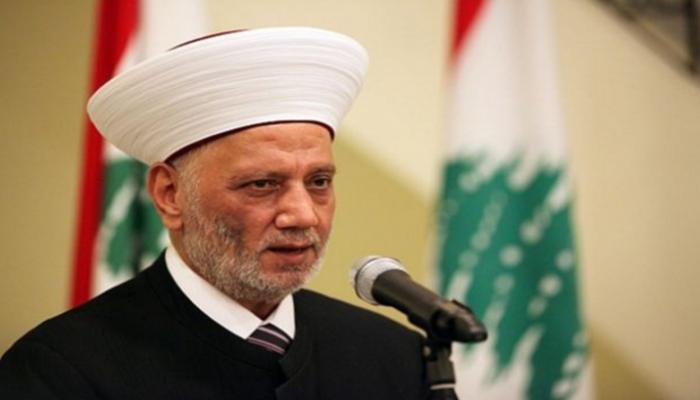 مفتي لبنان يدعو إلى التخلص من سيطرة الفاسدين وهيمنتهم على مقدرات الشعب مفتي لبنان يدعو إلى التخلص من سيطرة الفاسدين وهيمنتهم على مقدرات الشعب