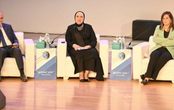 وزير التجارة والصناعة: قطاع الصناعة يحظى باهتمام القيادة السياسية كونه قاطرة التنمية