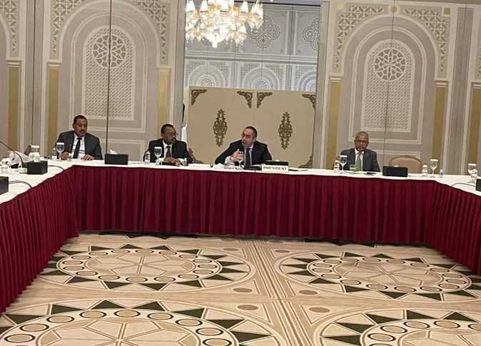 السفير المصري في قطر يترأس اجتماع المجموعة الأفريقية بالدوحة السفير المصري في قطر يترأس اجتماع المجموعة الأفريقية بالدوحة