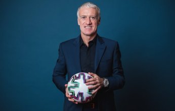 بسبب.. وفاة والده ديشان يغادر معسكر منتخب فرنسا