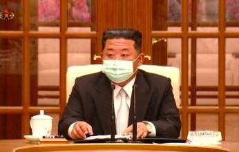 كوريا الشمالية تسجل أول وفاة بـ«كورونا» وتعلن عن تفشي حمي بالبلاد