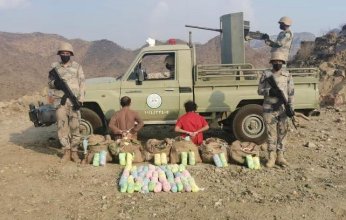 السعودية تعلن إحباط محاولة تهريب 682 كجم حشيش و62 طنًا و315 كجم من القات